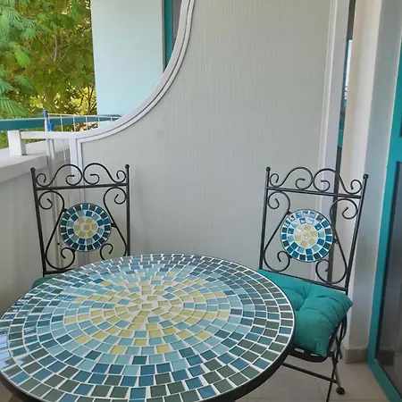Apartment Private In Berlin Golden Sands Warna